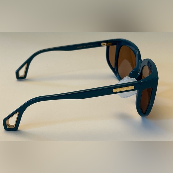 New Gucci sunglasses 90$ for each - Picture 5 of 9